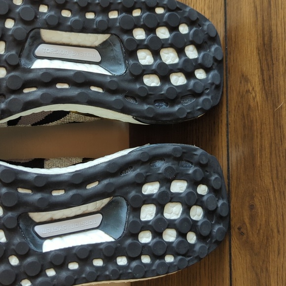 adidas ACE 16+ Men's Ultra Boost animal print 7 - Picture 9 of 16